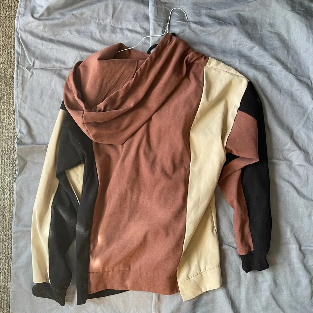 stylish pullover - Picture 2 of 2